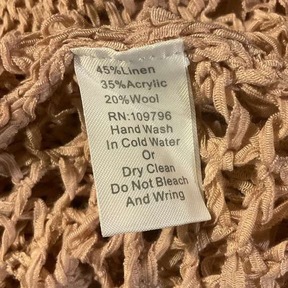 πΈπΈ Fringed Linen Blend Knit Tank πΈπΈ - Picture 12 of 14